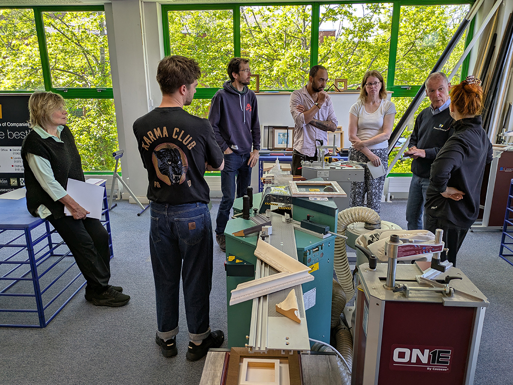 Wessex Pictures Framing School - learn all about framing 1